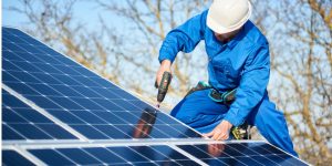Installation Maintenance Panneaux Solaires Photovoltaïques à Floudes